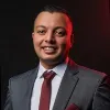 Naim arar