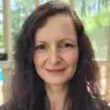 Eszter Stephen