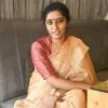 Kayal Vizhi