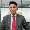 Kareeb Pradhan