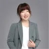 Jiayi He
