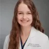 Lindsey Robert