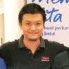 Tek Hsiang Lim
