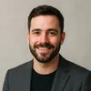 Alex Vaya