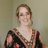 Leslie Bell