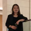 April Li