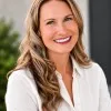 Jennifer deGive