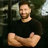 Yaniv Moore