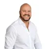 Theunis Botha