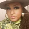 Tina de Leon