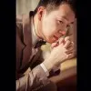 Weibai Li