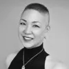 Elaine Chu 