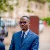 Elige ombeni