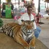 HAMID KHAN