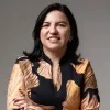 Elaine Barros