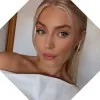 Chloe Self