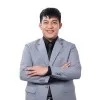 Christopher Rey Opis