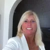 Elizabeth Lee