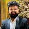 Akshay Sayre