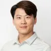 Yongju Hwang
