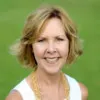 Nancy Arnold