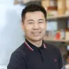 Hairu Yang