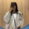 Temjenlila Lemtur