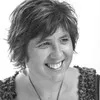 Lizanne Perry