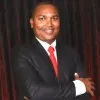 Esdras Neves