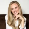 Mia Barnes