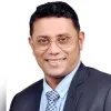 L eander Fernandes