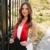 Lindsey Henton