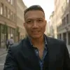 Francis urmaza