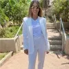 Iris Golov Revivo