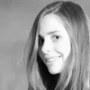 lucia simons