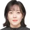 Yinan Carrie Wang