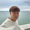 Jong Hee Kim