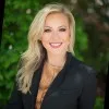 Maci Holst