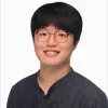 Yong Hyeok Lee