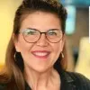 Gayle Thomas