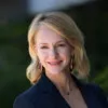Jennifer Settles