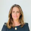 Julia Hennart