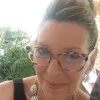 Leslie Carlson