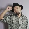 Tomo Suzuki