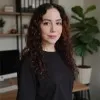 Maryam Manavi