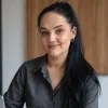 Claudia Van Heerden