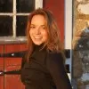 Julia Leonard