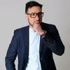 Carlos L