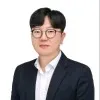 SUNG HYUN YOO