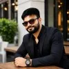 vivek shukla